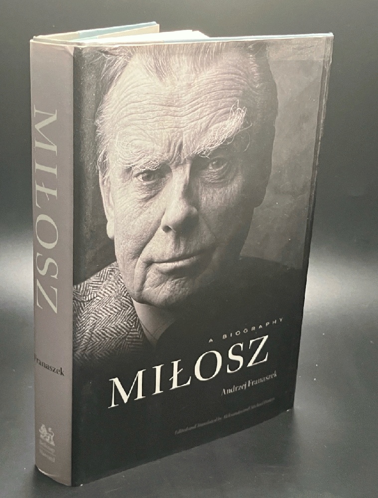 Milosz: A Biography