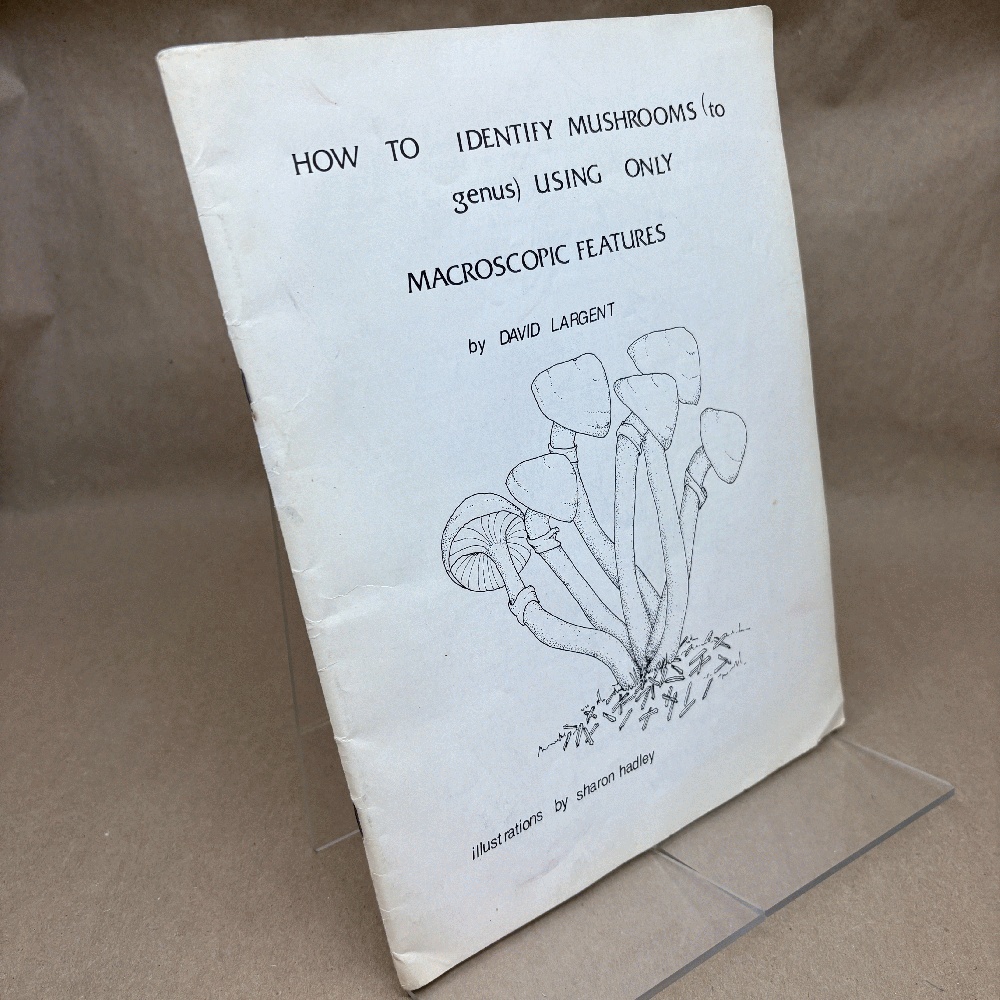 How to identify mushrooms (to genus) using only macroscopic features