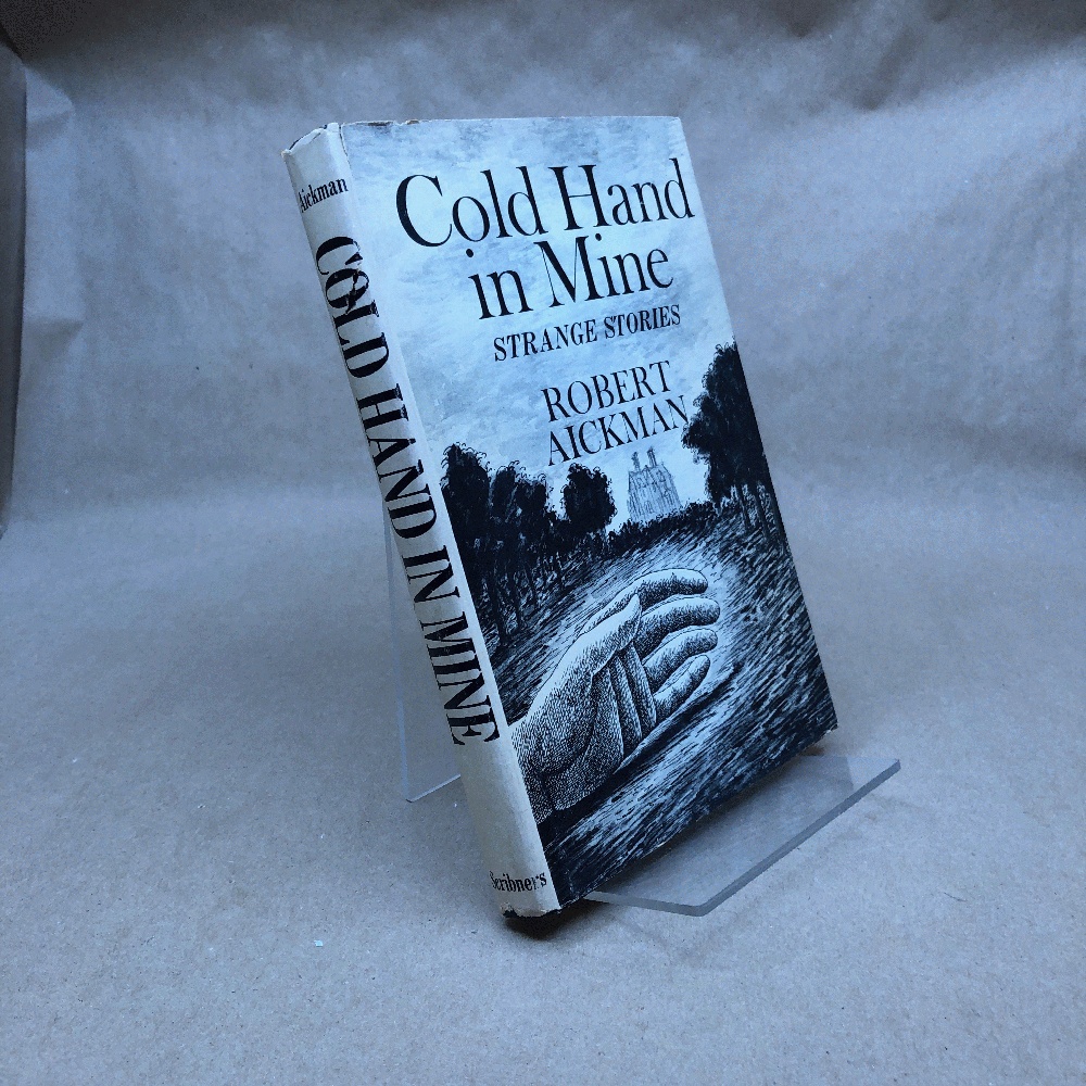 Cold hand in mine: Strange stories