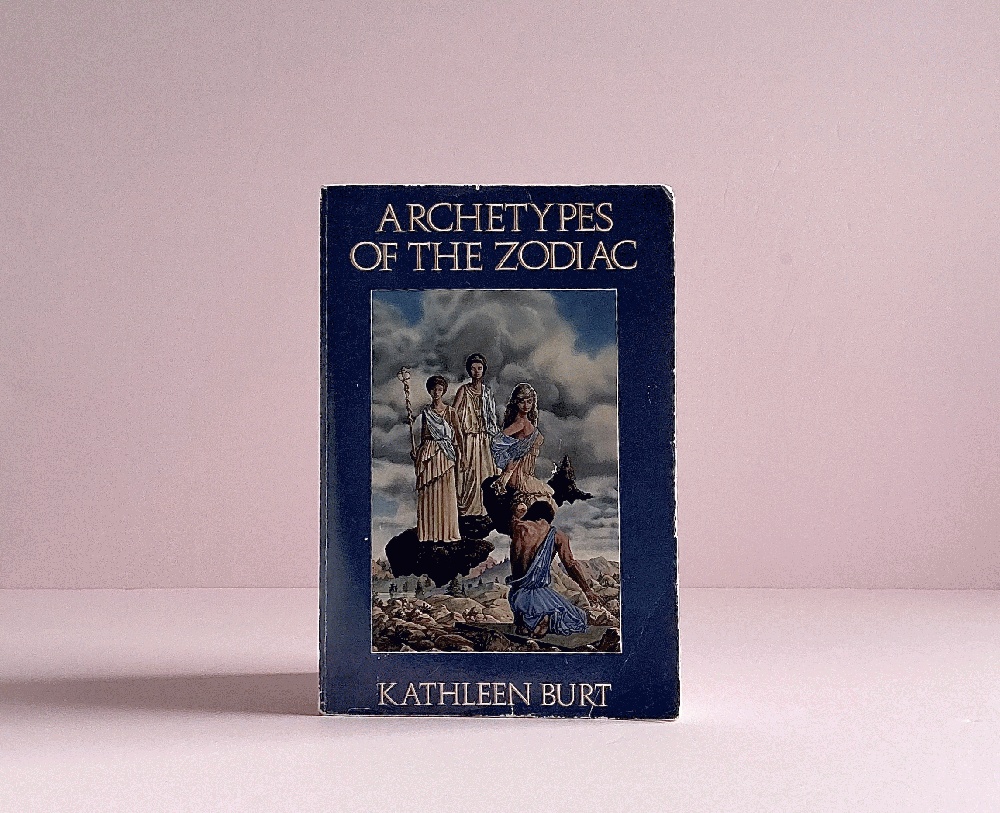 Archetypes of the Zodiac (The Llewellyn Modern Astrology Library)