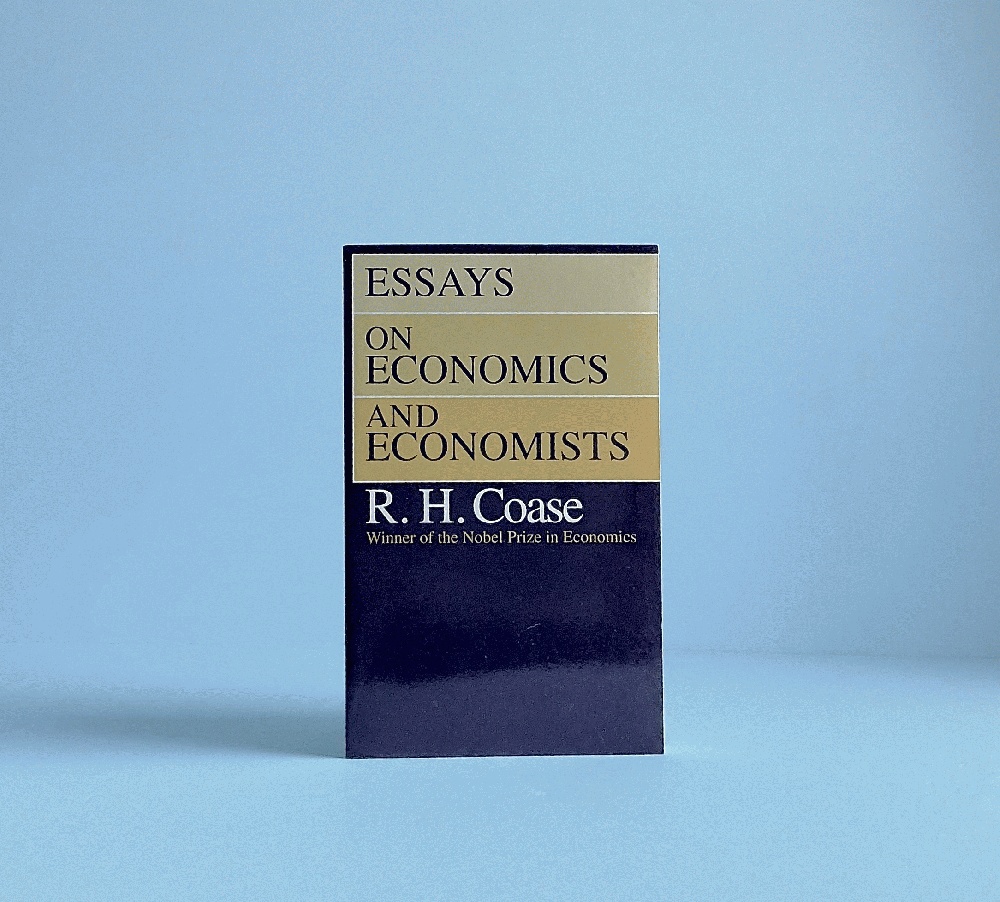 Essays on Economics and Economists