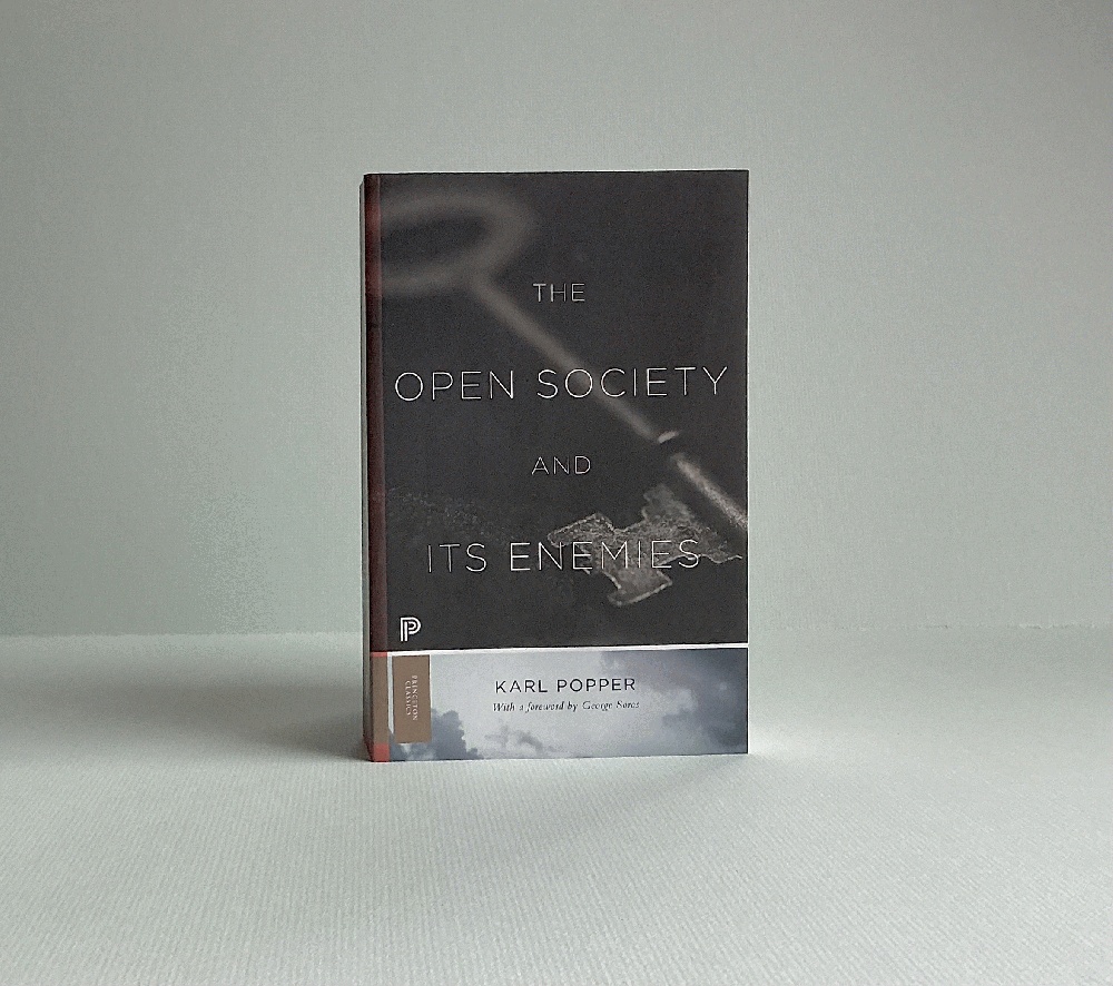 Image for The Open Society and Its Enemies (Princeton Classics) The Open Society and Its Enemies (Princeton Classics)