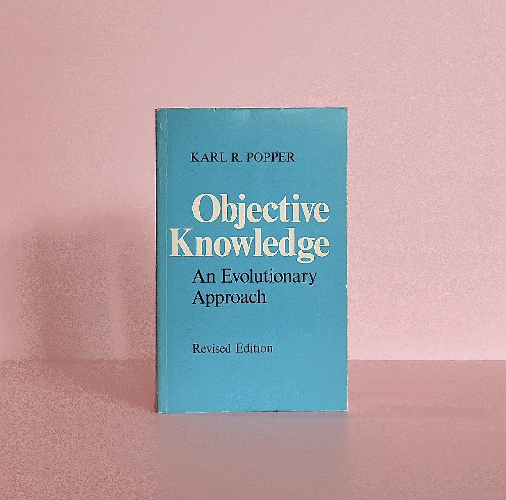 Objective Knowledge: An Evolutionary Approach